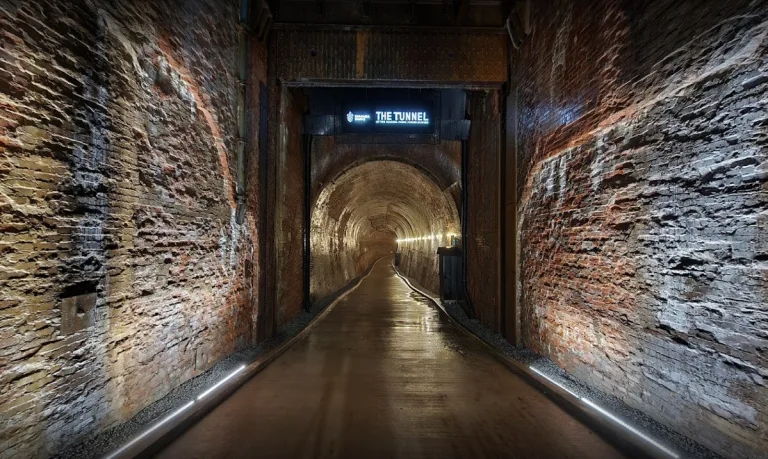 Screen Capture 211 niagara parks power station Google Search www.google.com  768x459