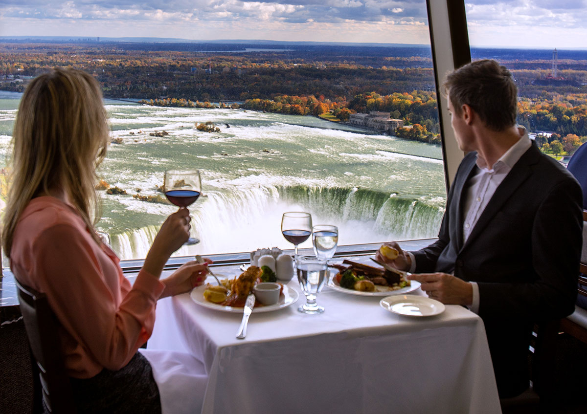 ST RDR Dining Wide UD High Res