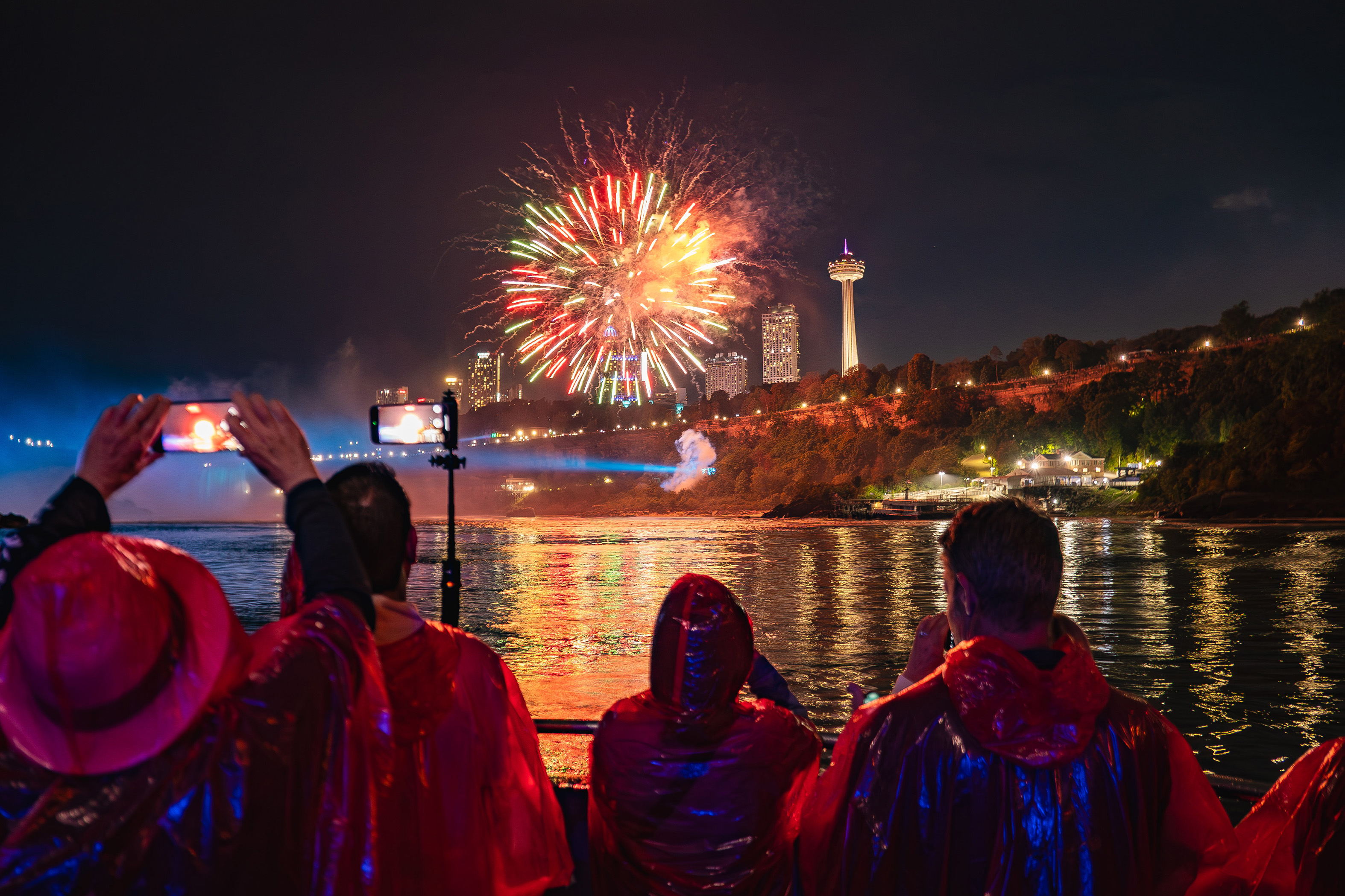 Niagara City Cruises Fireworks 1